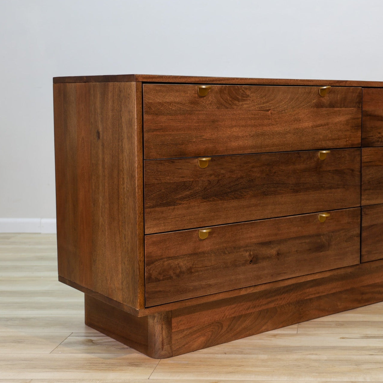 Harper Dresser