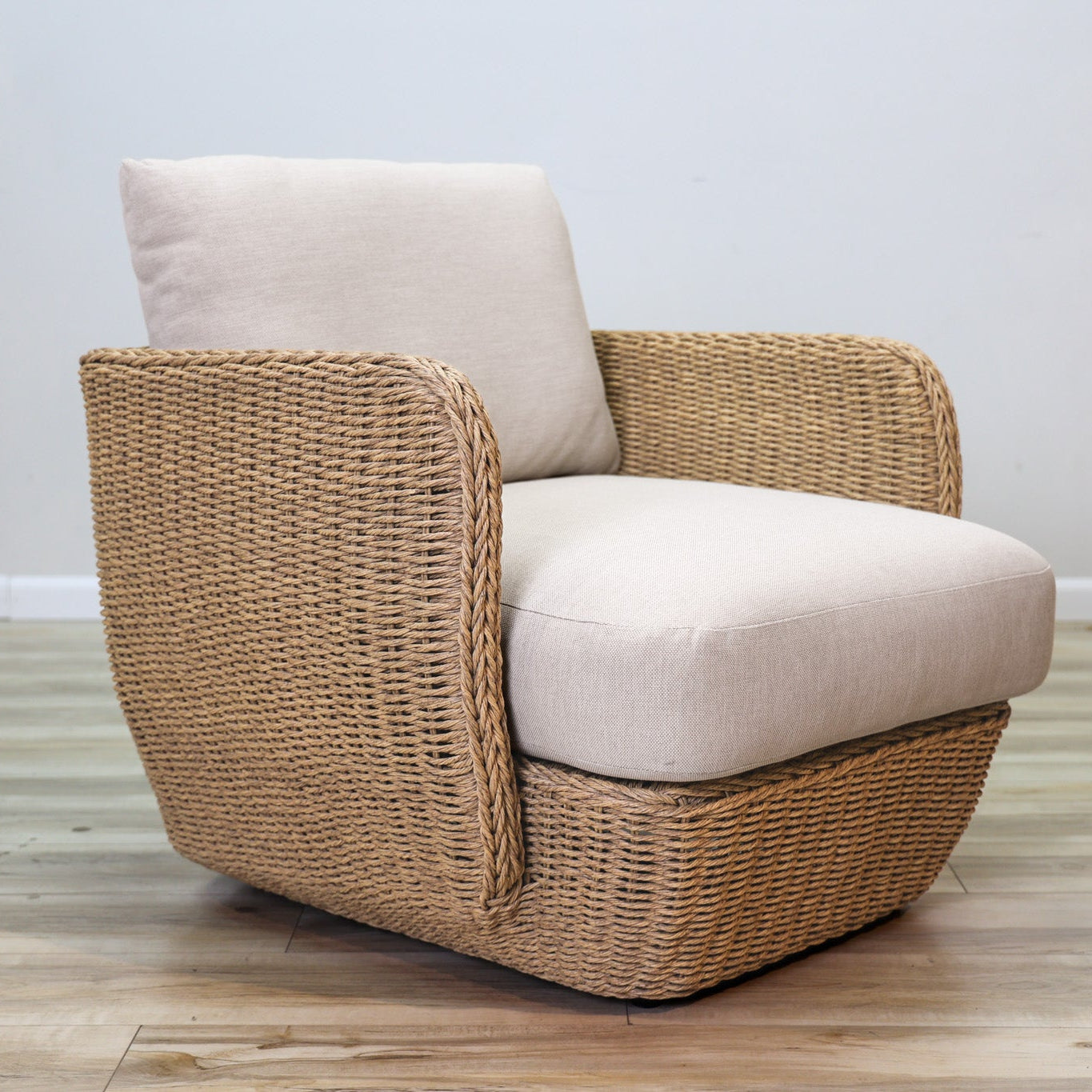 Dwell Siesta Key Accent Chair - Thumbnail 2