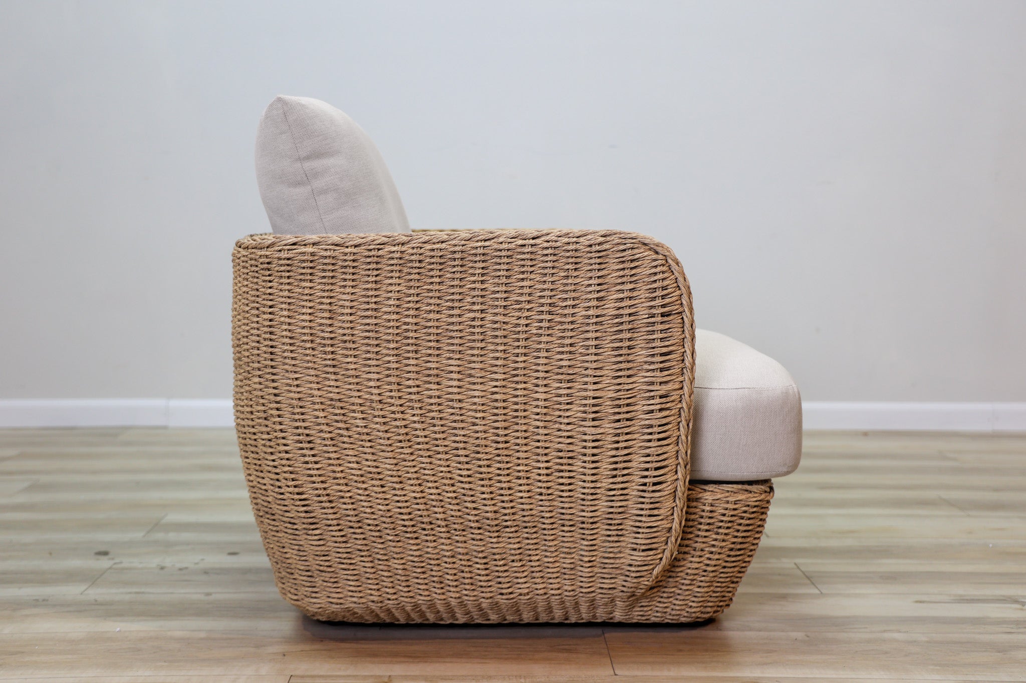 Dwell Siesta Key Accent Chair - Thumbnail 4
