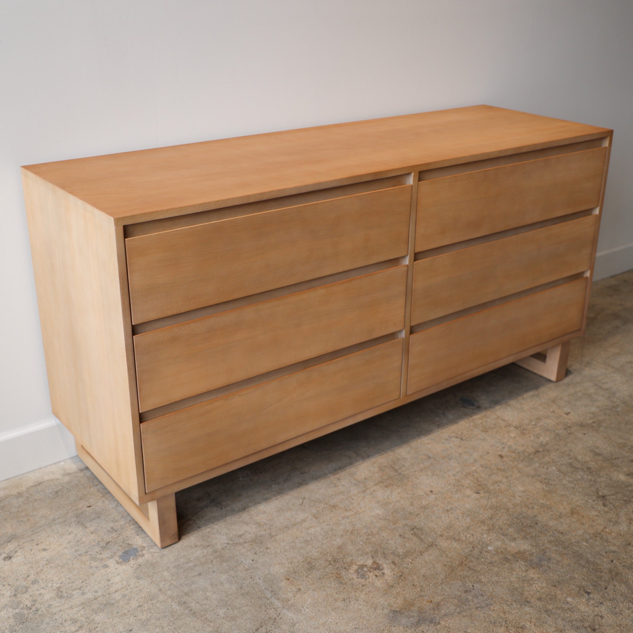 Oslo Dresser