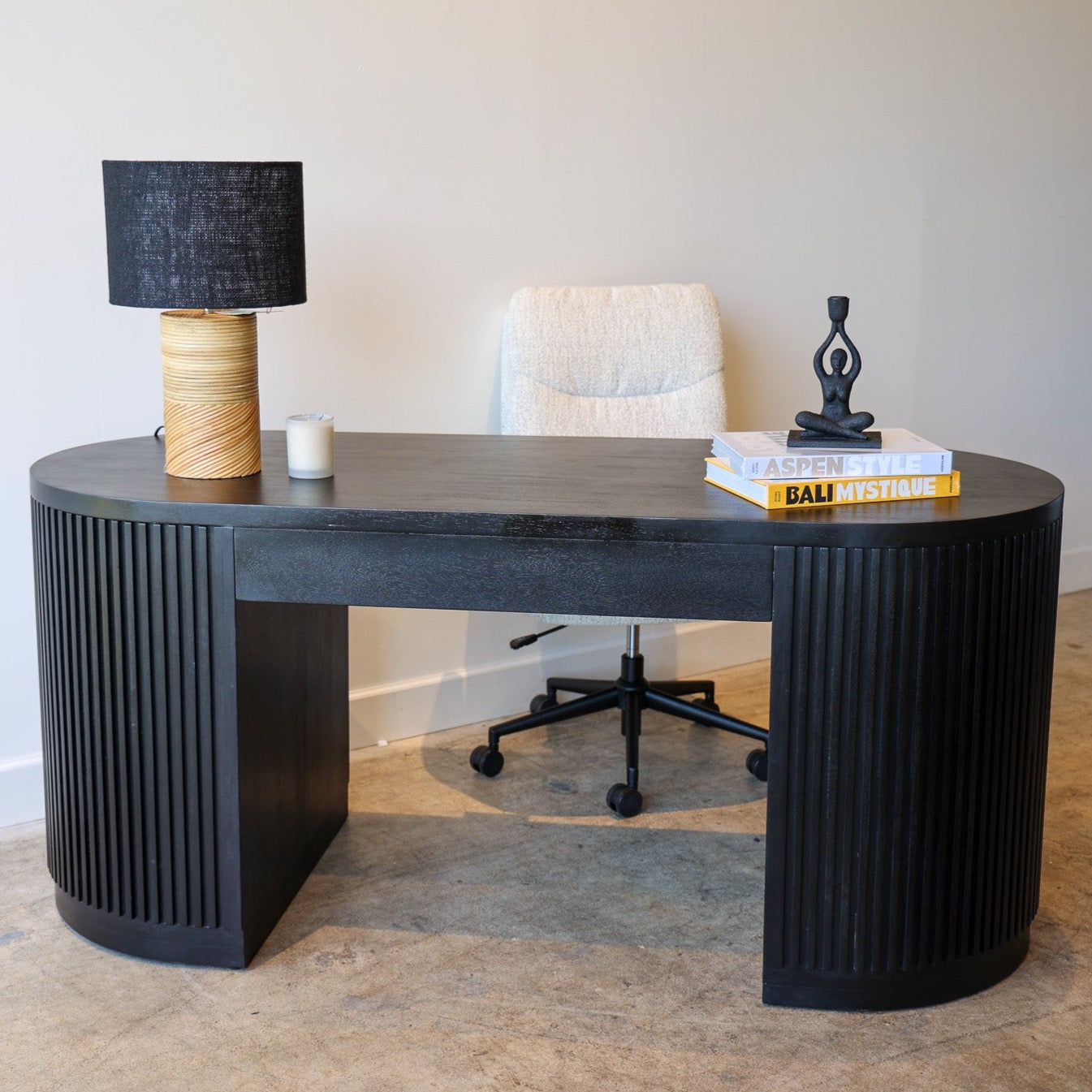 Flow Black Desk