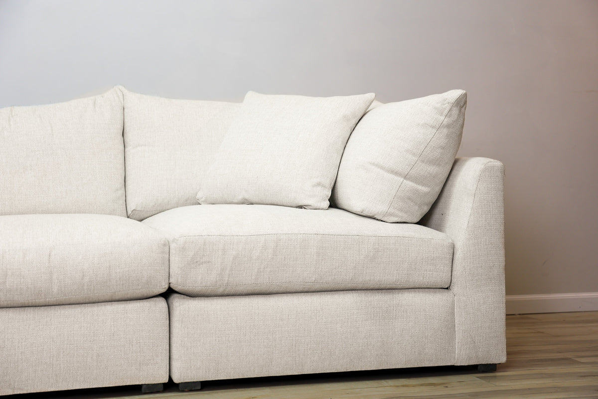 The Lily 2 Piece Sectional