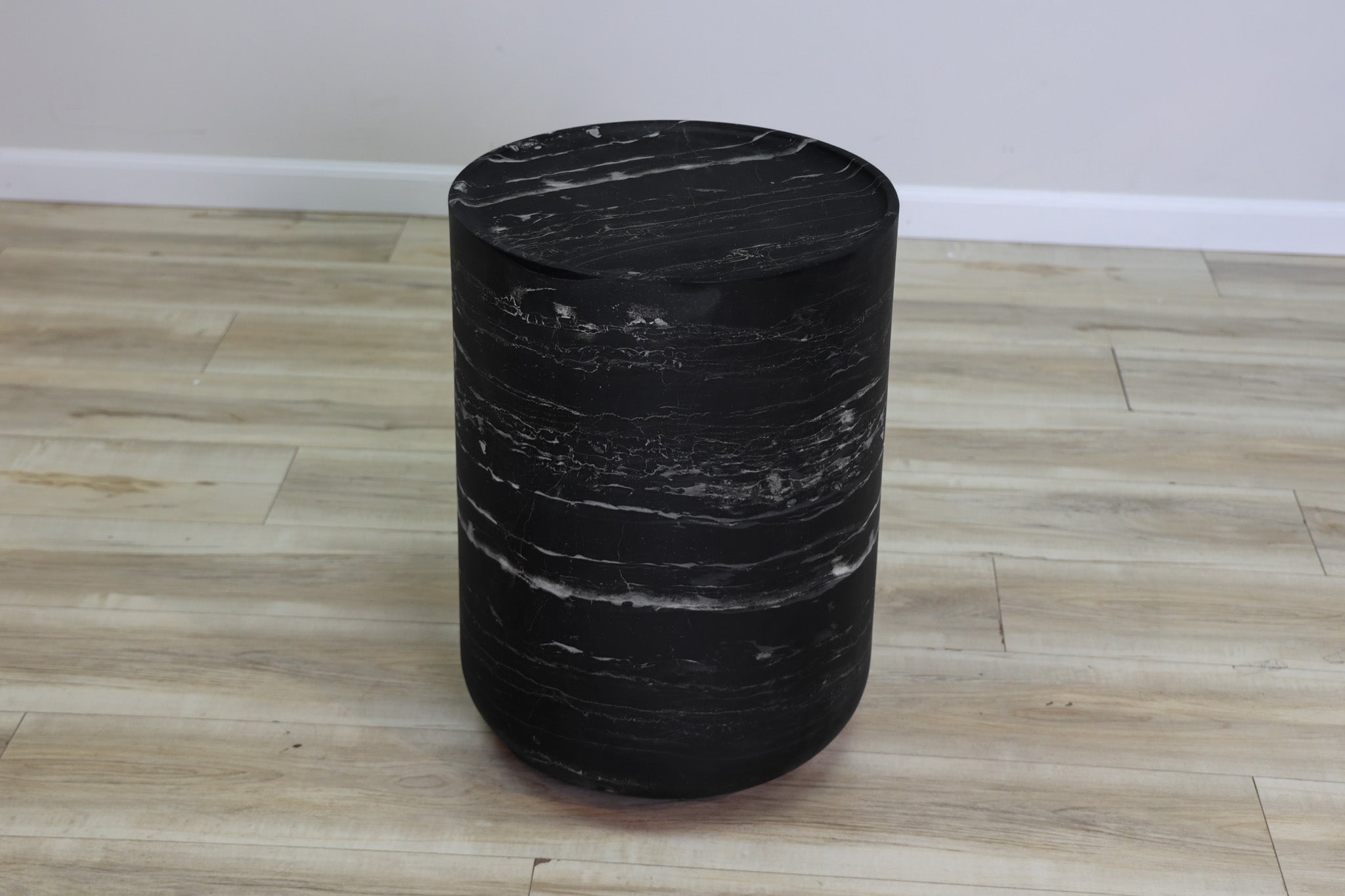Fuji cylindrical drum accent table in black faux-marble fiberglass-reinforced concrete, indoor or outdoor