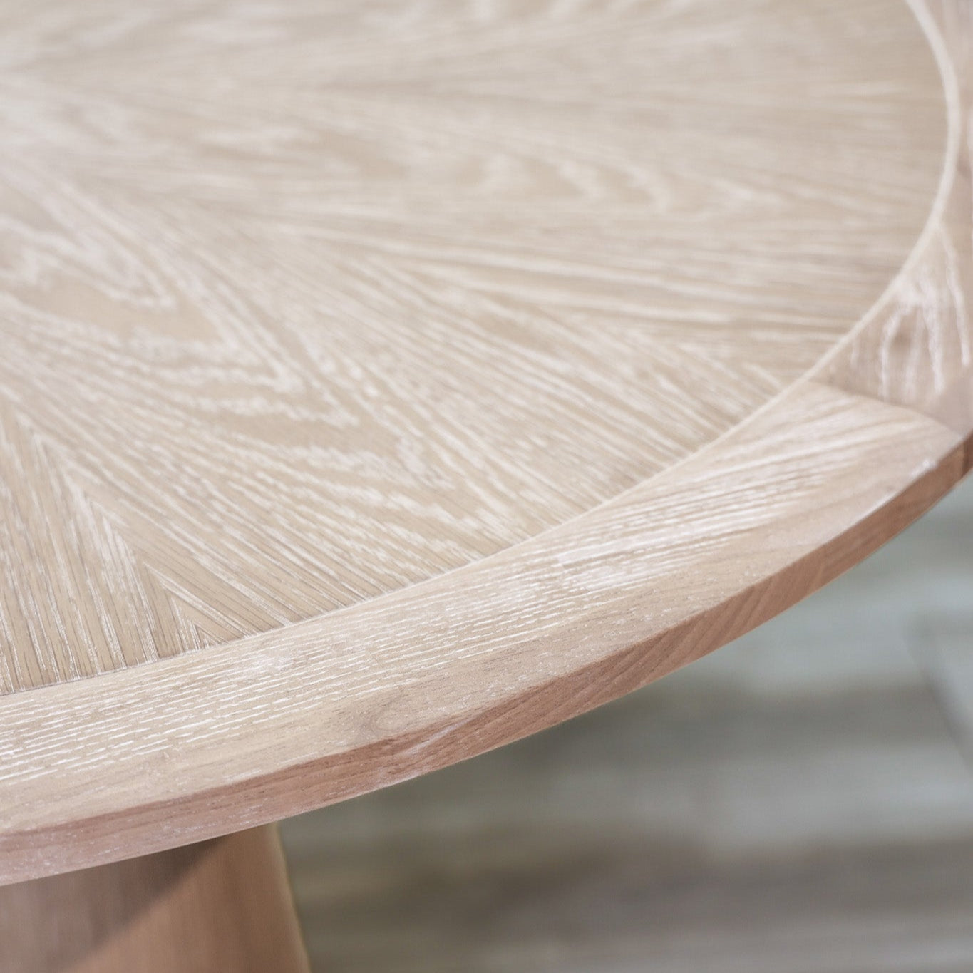 Anna Dining Table
