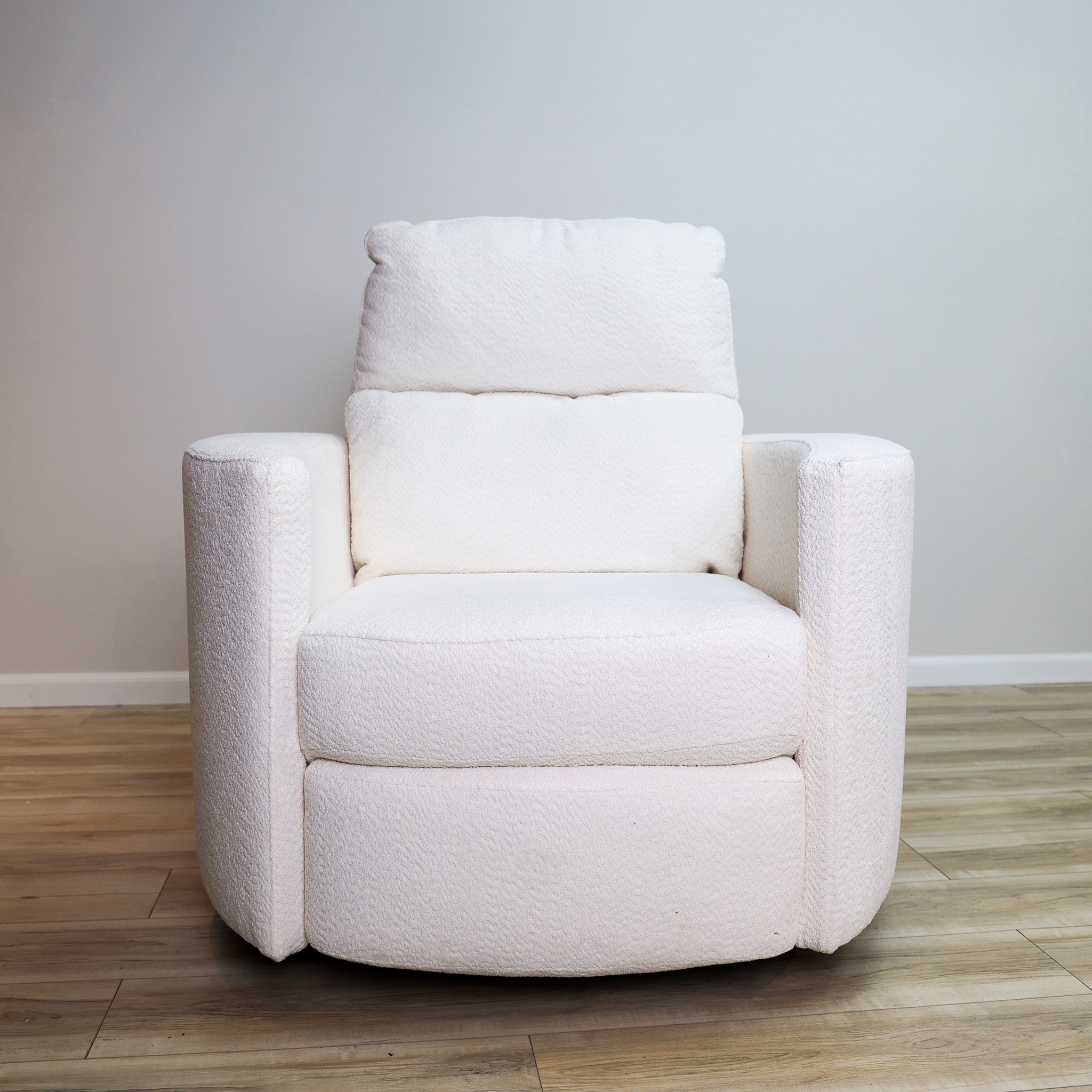 Corllini Manual Pushback White Swivel Recliner