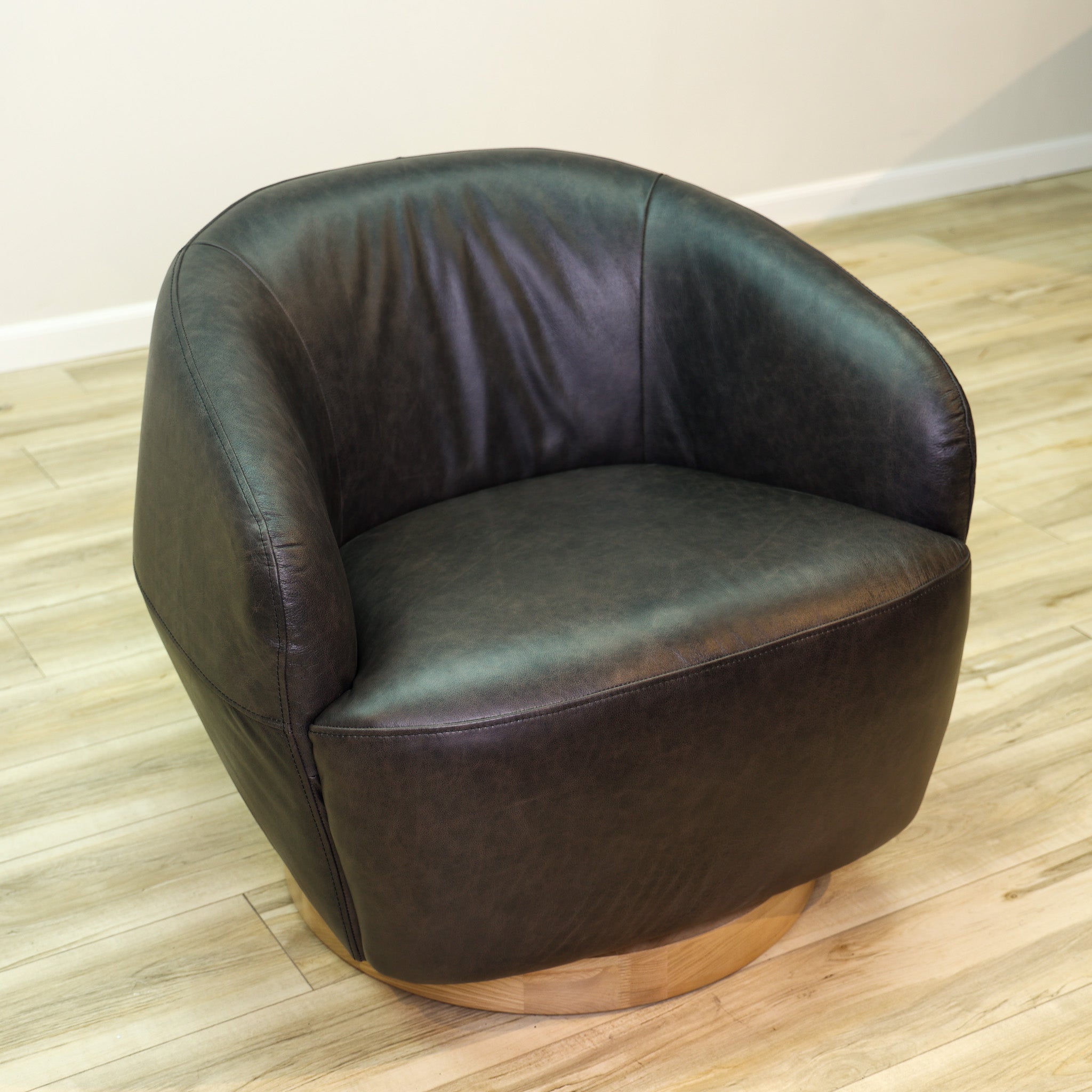 Newman Leather Swivel Chair