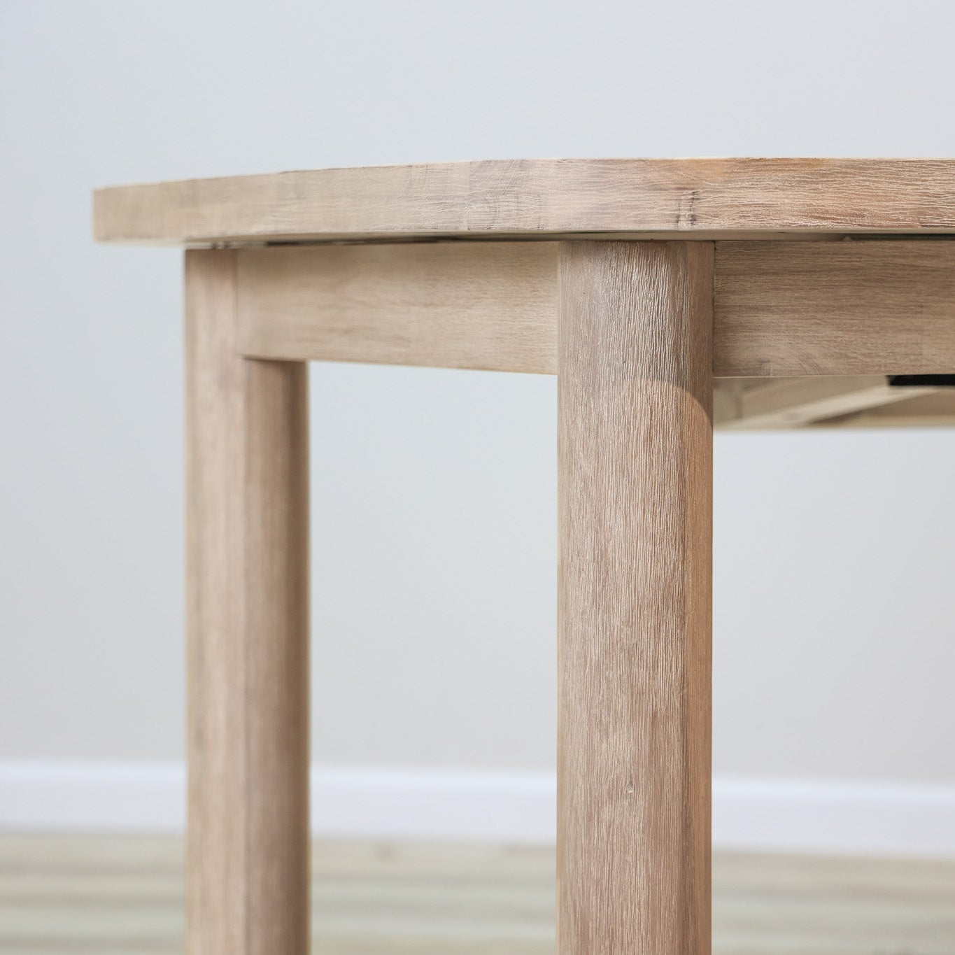 Cambridge Extendable Dining Table