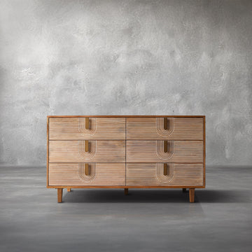 Eclipse Dresser
