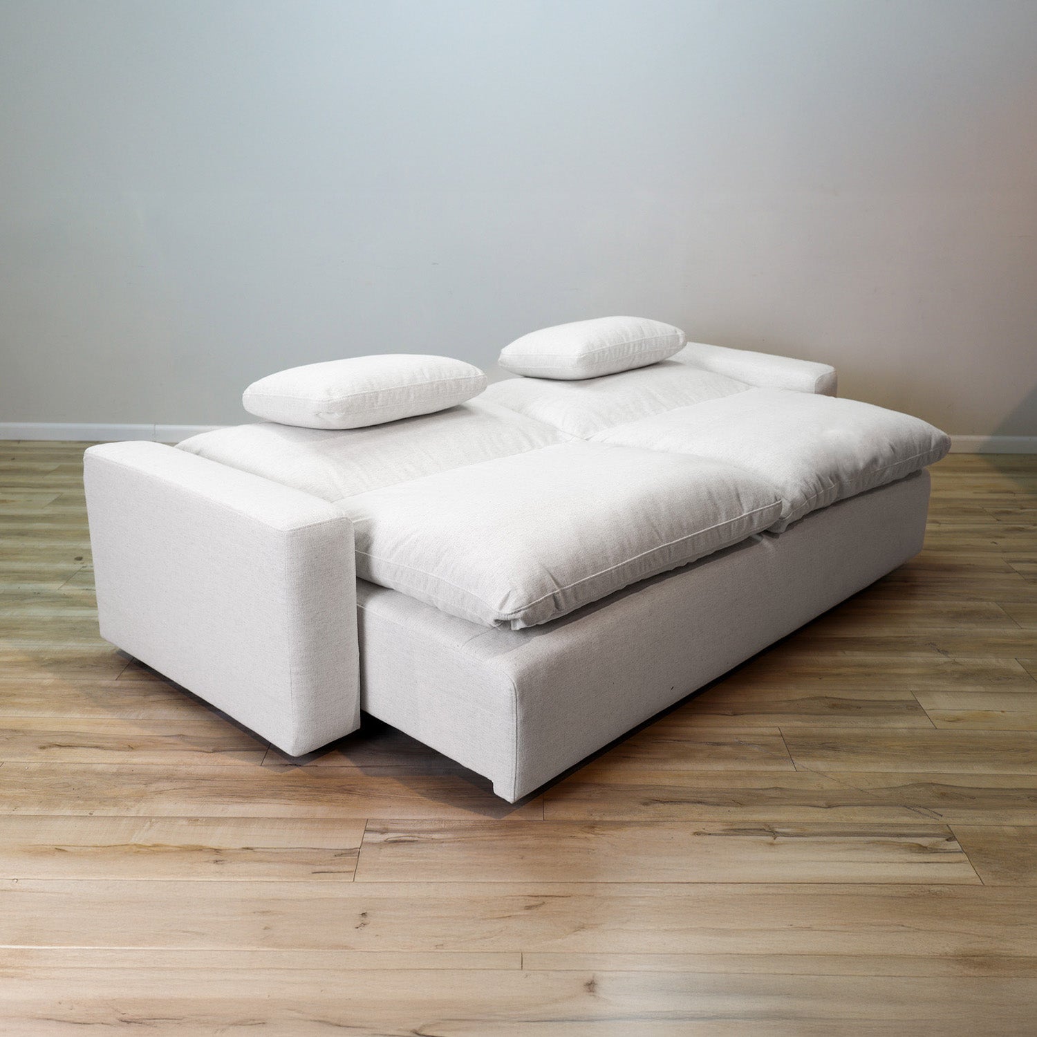 Sebastian Crypton Sleeper Sofa