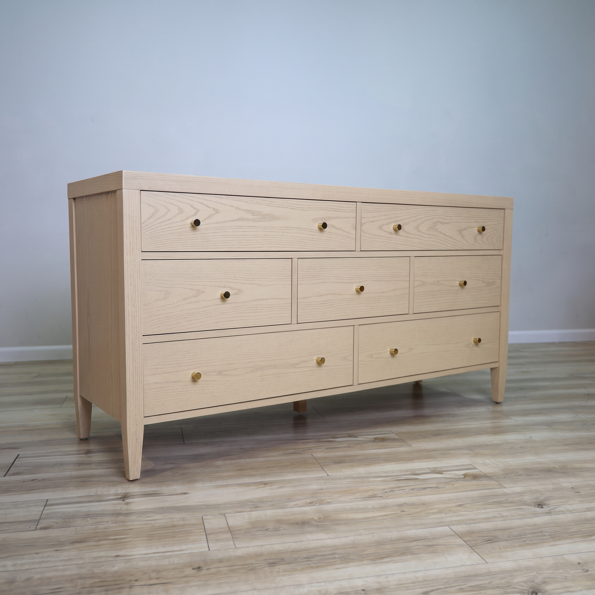 Willow Dresser